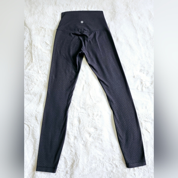 Lululemon Align Pant II *25". Size 2 - Picture 12 of 14